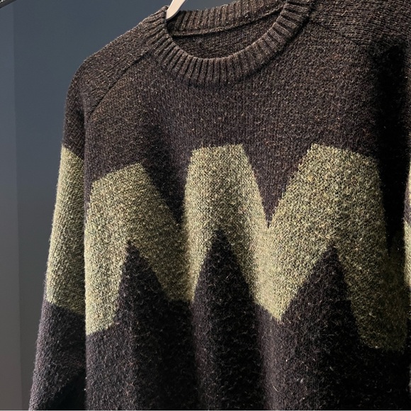 Vintage Sweater - Picture 4 of 4